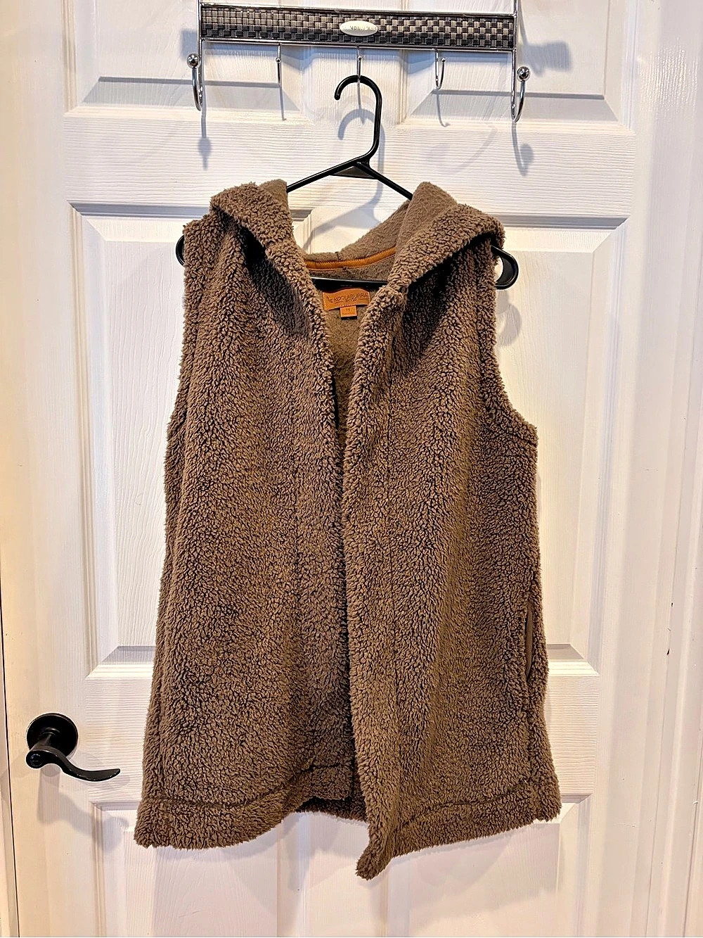 Koolaburra by UGG Hooded Fleece Vest Brown Medium